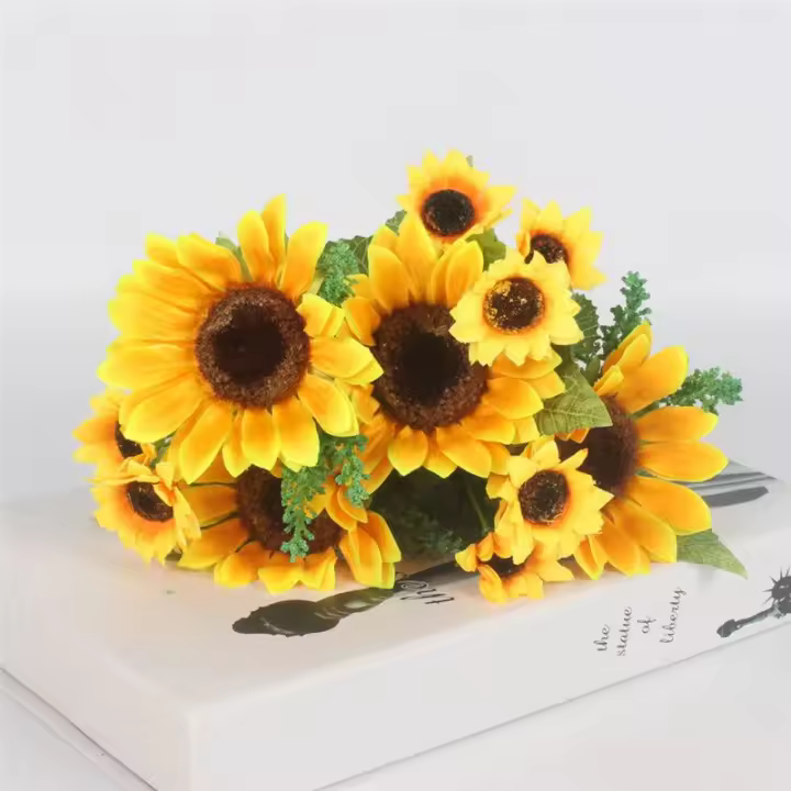 Boda 13 cabeza de girasol fiesta DIY corona Scrapbooking girasol amarillo decoración del hogar flores artificiales ramo de flores - 1