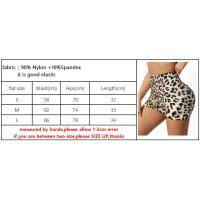 Pantalones cortos de leopardo para mujer Pantalones de entrenamiento para levantamiento de glúteos - details 2