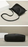 Bolso bandolera de piel auténtica para mujer, correa de hombro ajustable, diseño minimalista de gran capacidad, cierre de cremallera, capa de piel de vaca suave, blanco/negro, fabricado en Guangzhou, bolso de viaje versátil, accesorio elegante, costuras d - details 17