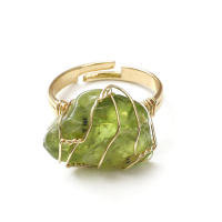 Delicado anillo de piedra natural personalizado y de tamaño variable para niñas - details 2