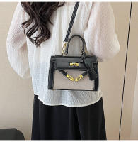 Bolso de mano de empalme de color en contraste de textura premium bolso de mensajero de hombro retro casual de nueva moda para mujer - details 48