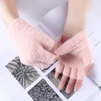 Guantes cálidos y suaves para hombre y mujer, manoplas coreanas de piel sintética, accesorios de mano cálidos, guantes de felpa, guantes de medio dedo - details 1