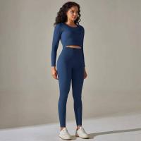 Conjunto de yoga sin costuras para mujer, top corto de manga larga, sujetador deportivo, leggings para correr de cintura alta, ropa de gimnasio - details 42