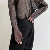 Camiseta larga de malla para hombre, con estilo de club nocturno, transpirable, con encaje y manga larga, para escenario. Mi armario solo necesita lo que me gusta - details 9