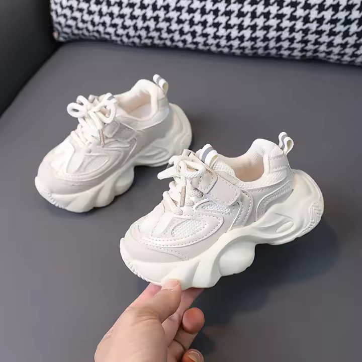 Zapatos de malla transpirable para niños y niñas, zapatos para correr ligeros para niños medianos y pequeños, zapatos de bebé para niños jóvenes - 1