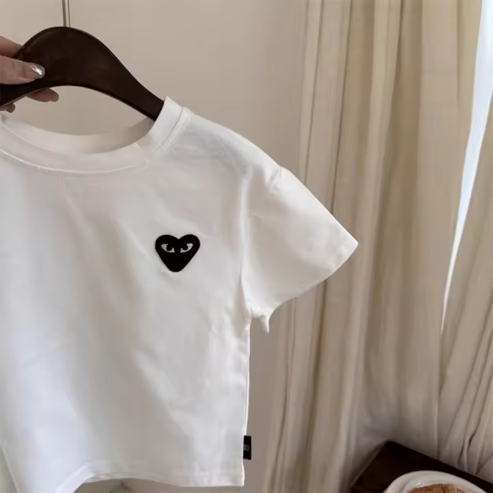 Moda Infantil Verano 2025 Camiseta de Dibujos Animados de Tres Dimensiones Versátil Casual - 1
