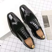 2023 vestido informal hecho a mano de cuero de alta calidad de estilo italiano para hombre con cordones zapatos deportivos negros y marrones - details 1