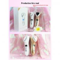 Color de la cara de luz caliente y fría introducción instrumento de elevación y apriete belleza facial fotón rejuvenecimiento instrumento de belleza - details 11