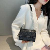 Bolso de hombro de diseñador a la moda para mujer, bolsos con asa de cuero PU, bolsos cruzados con correa de cadena para mujer - details 7