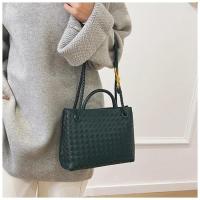 Bolso de hombro popular bolso de diseñador de cuero clásico bolso cruzado de mujer elegante - details 12