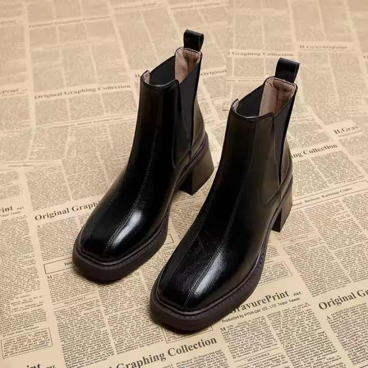 Nuevas botas cortas premium de tacón grueso estilo Chelsea - 1