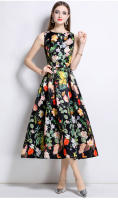 Vestido francés elegante de gama alta, sin mangas, cuello redondo, cintura estampada, adelgazante, corte en A, gran swing - details 7