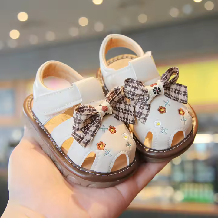 Zapatos de Niña de Verano GIOIO Suela Suave Estilo Princesa Sandalias de Arco Bolsa de Cabeza - 1