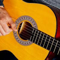 Pack de guitarra clásica española de tamaño 3/4 para niños XF de 3rd Avenue, Guitarra acústica con cuerdas de nylon, funda de transporte, cejilla y púas, Azul - details 21