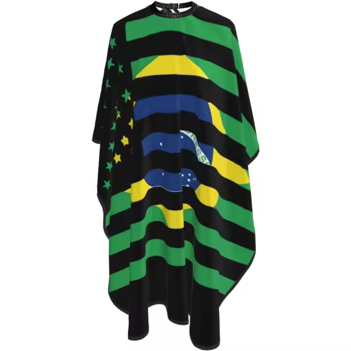 Capa de peluquero con bandera de Brasil americano - Capa de corte de pelo impermeable para peluquería profesional con cierre a presión ajustable - Delantal de corte de pelo para estilista y uso doméstico - 55''X66'' - 1