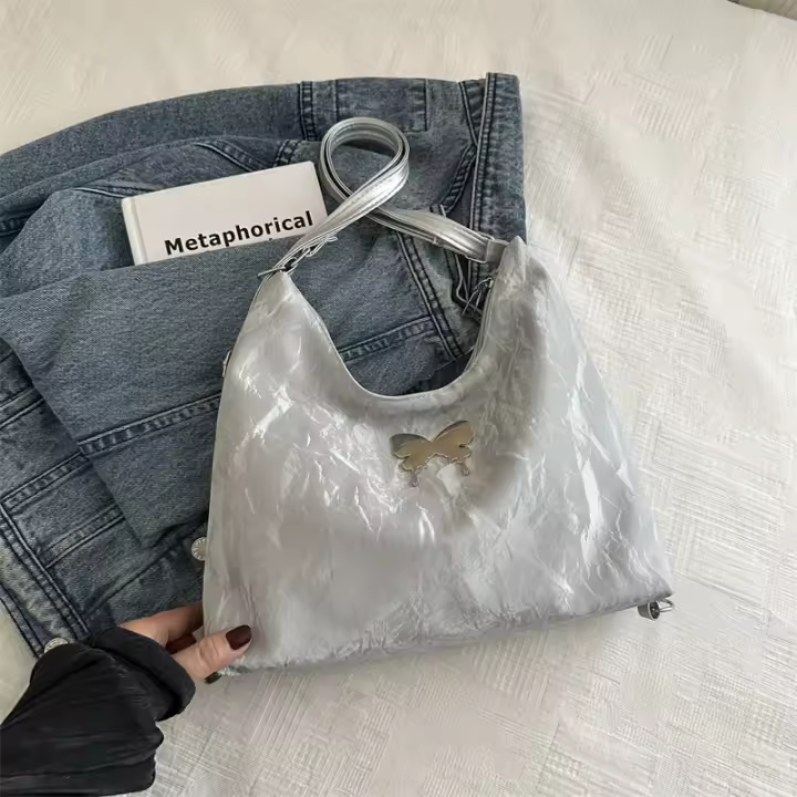 Mochila de Estilo Coreano Gran Capacidad, Bolso Messenger de Moda Callejera, Material de Nylon - 1