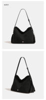Bolso de mano de mezclilla de gran capacidad para mujer, nuevo bolso de viaje de cercanía versátil, bolso bandolera. - details 7