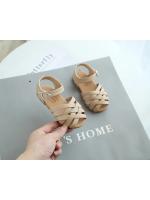 Sandalias de verano para niñas, zapatos para niños pequeños, sandalias suaves de princesa para la playa para niños, sandalias romanas con recortes tejidos y puntera - details 15