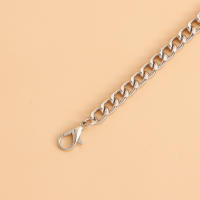 Joyería Collar con colgante de calavera de hip-hop simple y exagerado para mujer Cadena de clavícula metálica sin decoloración - details 3