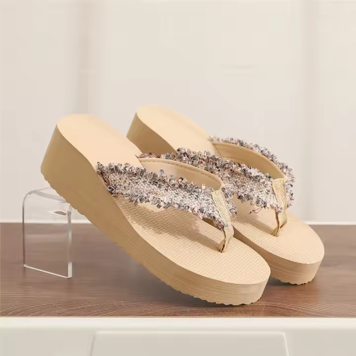 Chanclas de Mujer de Estilo Étnico para Verano Antorcha de Cuña Gruesa con Suela de Goma Resistente a Desgaste Zapatos de Playa de Cuero Sintético con Forro de Poliéster - 1