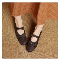 Nueva piel de oveja cabeza cuadrada estilo retro pequeños zapatos de cuero arco pedal boca poco profunda Mary Jane zapatos individuales - details 2