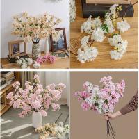 Rama de flor de melocotón Artificial de tacto Real, flor de cerezo de seda hecha a mano de plástico, elegante decoración de boda con flores falsas - details 3
