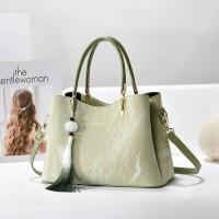 Mochila de lujo Leten Versátil y elegante bolso cruzado para mujer mayor - details 3