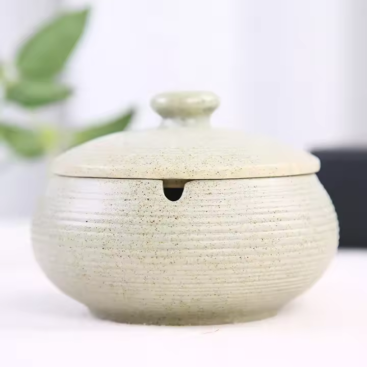 Cenicero Vintage de Porcelana Desgradado Caja de Almacenamiento a Prueba de Viento de Gran Capacidad Ideal para Oficina y Sala de Estar Regalo Decoración del Hogar - 1