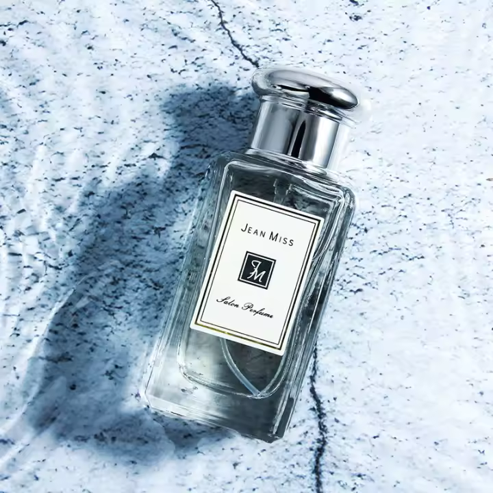 Perfume Spray Unisex de Musk Fragancia Ligera Duradera Atrape Romance Aromaterapia para el Hogar - 1