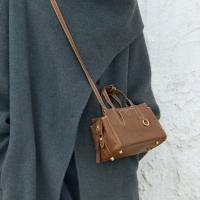 Nicho premium textura bolso mujer 's 2025 nuevo diseño versátil bolso de mensajero de un solo hombro - details 4