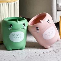 Cubo de basura de plástico para habitación de niños, cubo de basura creativo de dibujos animados, pequeño y bonito - details 12
