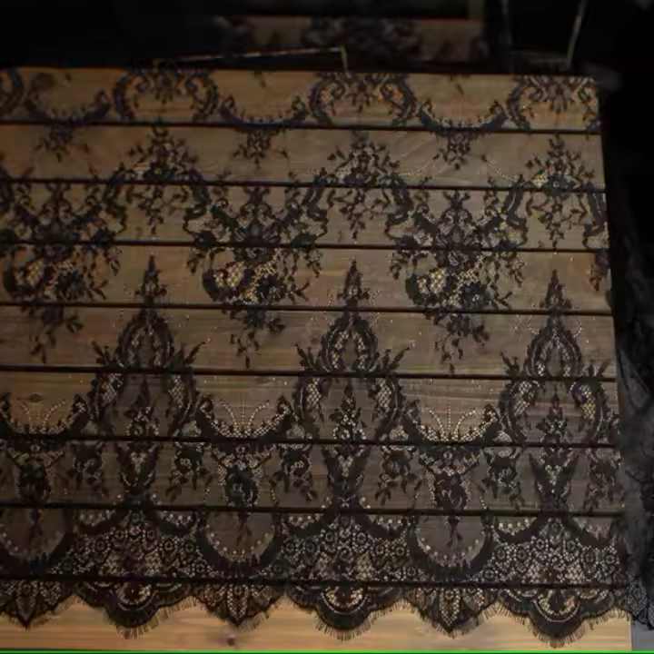 Tela de encaje para pestañas de 3m de largo y 1.5m de ancho tela para vestido de mesa cortina y veil fabricado en poliéster - 1