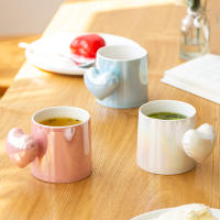 Taza de cerámica con mango de amor creativo, taza de leche de desayuno azul y blanca rosa perla, taza de café personalizada, taza de agua para parejas - details 9