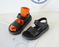 Sandalias de verano para niños y niñas, zapatos suaves y transpirables con gancho de color puro, a la moda, para la playa - details 2