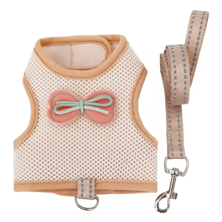 Conjunto de arneses y cuerda ajustable para mascotas pequeñas Chaleco cómodo para conejos y animales pequeños Ideal para entrenamiento de caminatas - 1