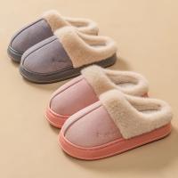 Nuevas zapatillas mullidas y concisas de estilo de pareja cálida de invierno para mujeres y hombres, chanclas suaves y acogedoras antideslizantes, zapatos de algodón para el hogar para mujer - details 1