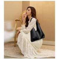 Bolso Tote de Gran Capacidad Bolso de Hombro Trendy para Mujeres Cuero PU Sencillo - details 6
