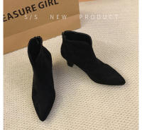 Nuevas botas de mujer con tacón de gato, boca en V, ajustadas, color marrón y piel desnuda. - details 9