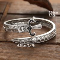 Pulseras Retro Clásicas en Forma de Espada Joyería de Fiesta Exquisita para Hombres y Mujeres - details 6