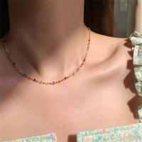 Gargantilla de Acrílico Colorida Collar de Cadena de Abalorios Dorados Estilo Vintage de Cristal - details 0
