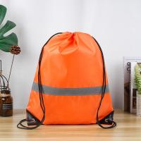 Mochila de gimnasio con cordón y rayas reflectantes, bolso de hombro deportivo de nailon impermeable de poliéster 210D, bolso de Fitness plegable portátil - details 5
