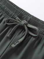 Un par de pantalones cortos deportivos casuales para mujer, ligeros y transpirables, ideales para correr, hacer yoga y actividades al aire libre. - details 34