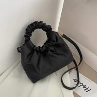 Bolso de mano con diseño de lujo para mujer, bolsa de mano de piel sintética, tipo Hobo, a la moda, de marca, para uso diario - details 10