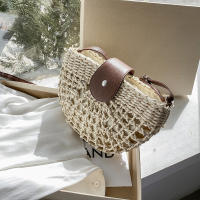 Bolso de paja para mujer, bandolera semicircular hecha a mano de ratán, bolso de mano para viaje y playa - details 15