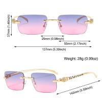 Gafas de sol con degradado de cabeza de leopardo para mujer, lentes rectangulares sin montura, protección UV para tiro en la calle - details 2