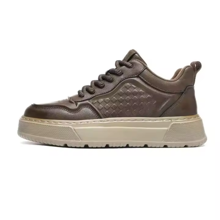 Nuevo 1 par de zapatos deportivos y casuales de temporada con diseño moderno, zapatos con alzas para hombre a bajo precio - 1
