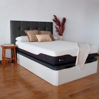 Cabecero tapizado acolchado para dormitorio, modelo Tablet largo en tela antimanchas gris antracita y medidas 151 x 125 cm para camas de 135 o 150 cm. - details 51