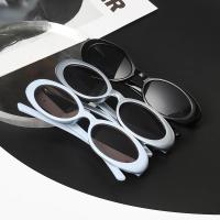 Gafas de sol retro con lazo ovalado para mujer, gafas de sol con montura ovalada pequeña a la moda, de marca de diseñador, para ocio al aire libre, UV400 - details 2