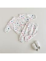 Conjunto de dos piezas de niños y niñas recién nacidos con estampado de amor colorido dulce bebé otoño casual conjunto de pantalones de manga larga - details 1