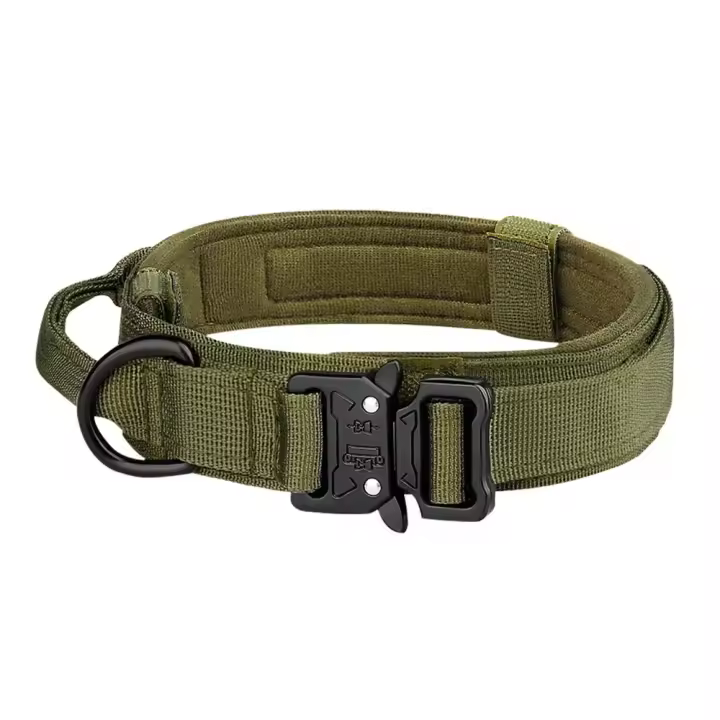 Collar táctico para perros al aire libre Hebilla de metal, collar transpirable de nailon, entrenamiento de perros medianos y grandes - 1